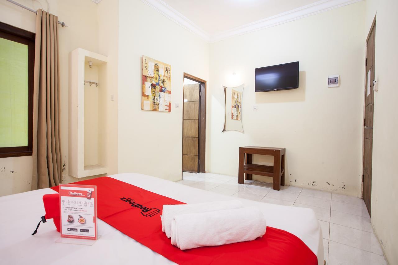 Reddoorz Near Marvel City Mall Wonotjolo Exterior foto