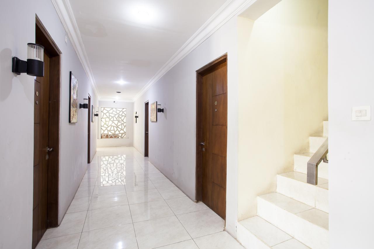 Reddoorz Near Marvel City Mall Wonotjolo Exterior foto